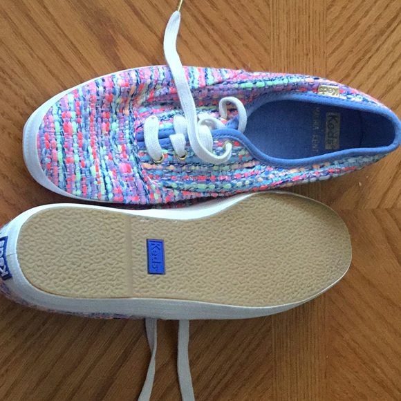 Women’s shoes - Picture 3 of 4